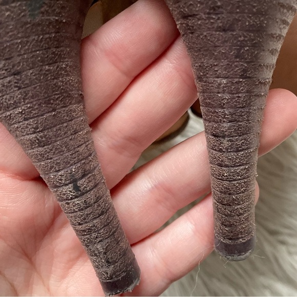 Chloe Tan Suede Leather Switch Color Block Mixed Media High Heel Booties Size 39 - Picture 10 of 11